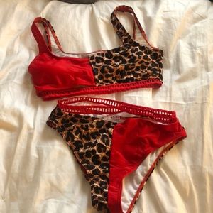 High waster bathing suit